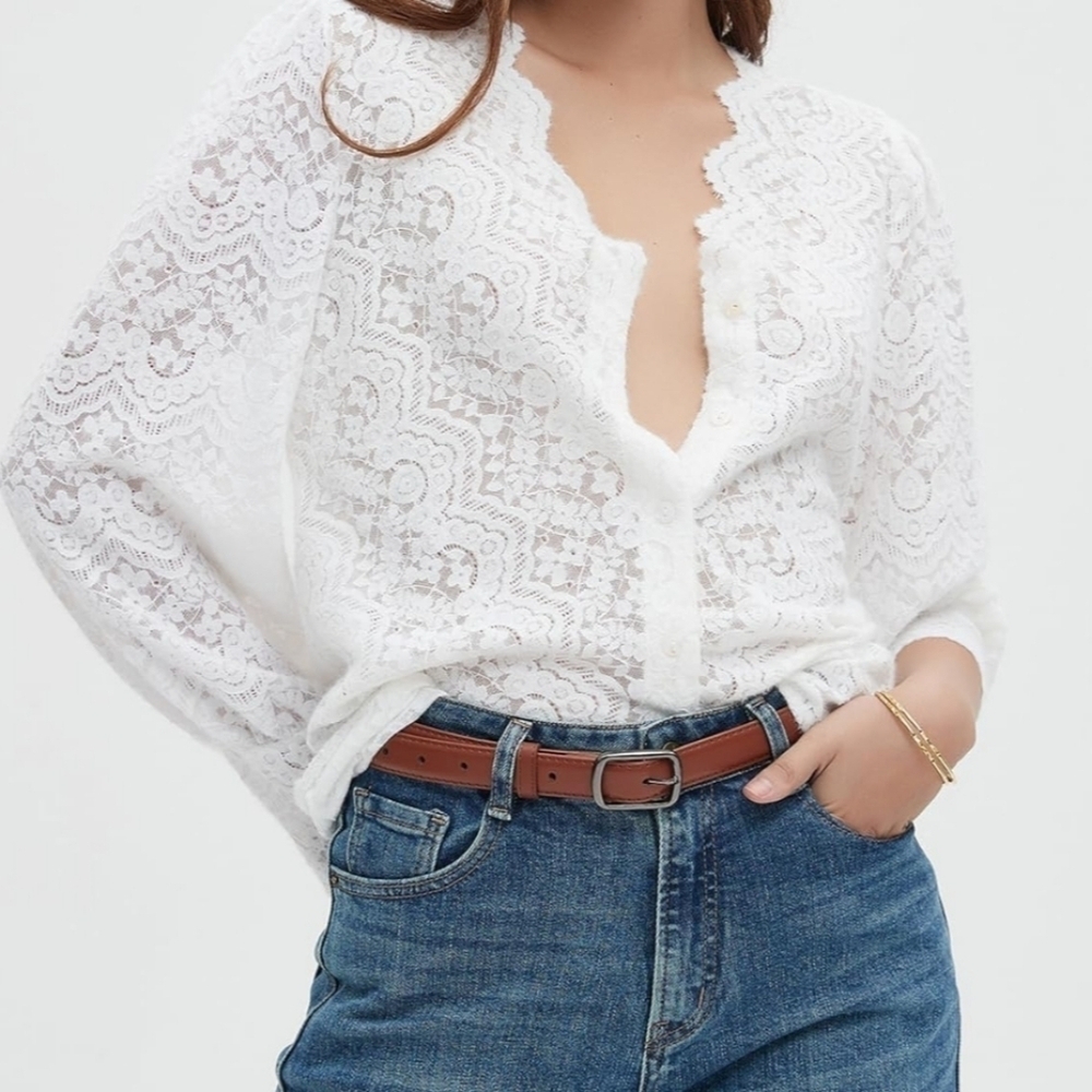 Luxveer Dressy Lace Tops or Sweater for Women V Neck NWT Size S - Picture 2 of 12